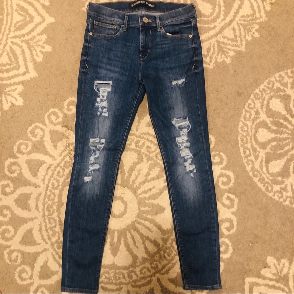 Express Distressed Jeggings 💙
